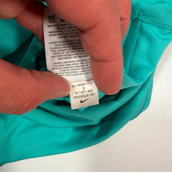 Nike Women's Turquoise Short Sleeve‎ Workout Running Top Size Small - Picture 6 of 10